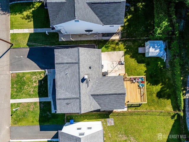 5 Alvin Ct, Menlo Park Terrace, NJ 08840 - drone / aerial view