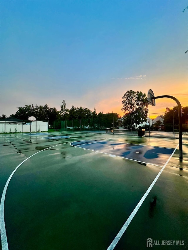 37 Albury Way N, Brunswick, NJ 08902 - view of basketball court with a tennis court and community basketball court