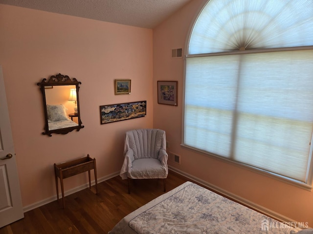 16 Phillip Ct, Monroe, NJ 08831 - living area featuring dark wood finished floors and baseboards