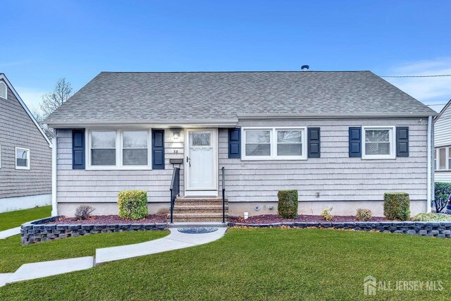 view of front of house with a front yard