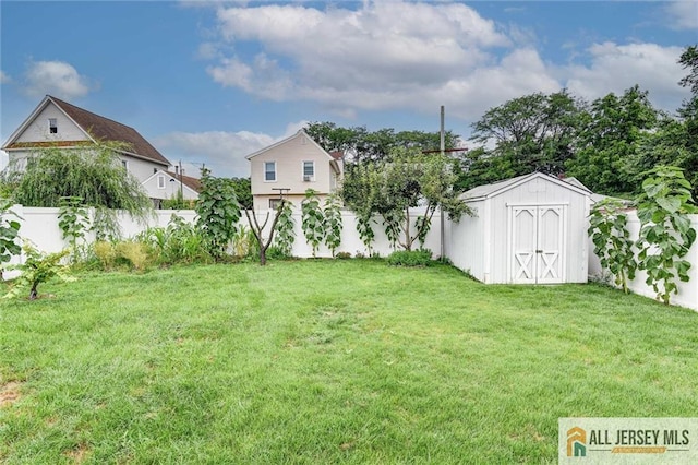 27 Laurel St, South Amboy, NJ 08879 - fenced backyard with a storage unit