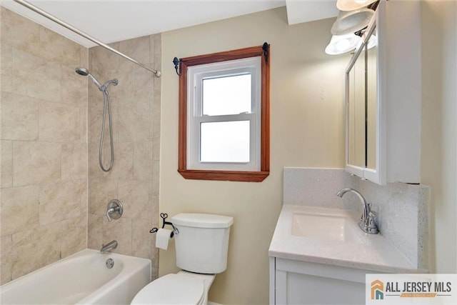 27 Laurel St, South Amboy, NJ 08879 - bathroom with vanity and shower / bathtub combination