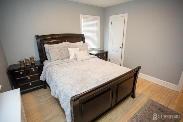 719 Charles St, South Amboy, NJ 08879 - bedroom featuring light wood-style flooring and baseboards
