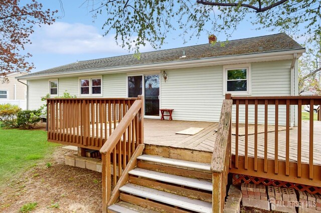 190 S Moetz Dr S, Milltown, NJ 08850 - view of wooden deck