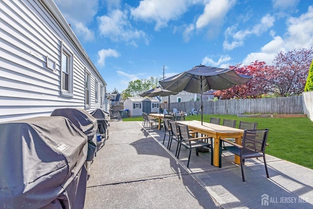 1 Highview Rd, East Brunswick, NJ 08816 - view of patio / terrace featuring outdoor dining space and a residential view