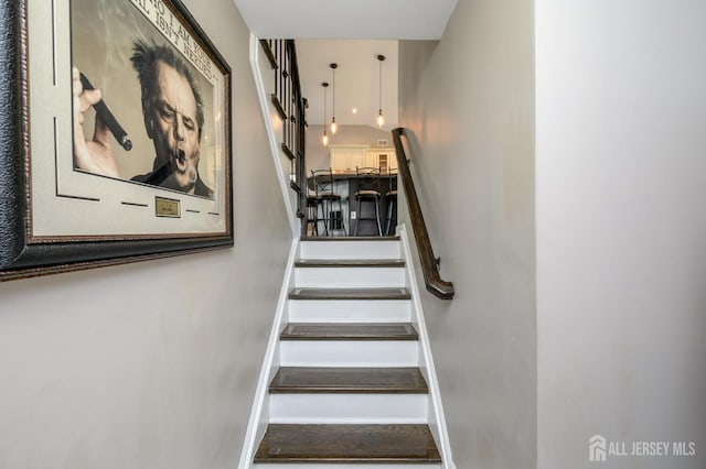 70 Overbrook Dr, Colonia, NJ 07067 - photo 9