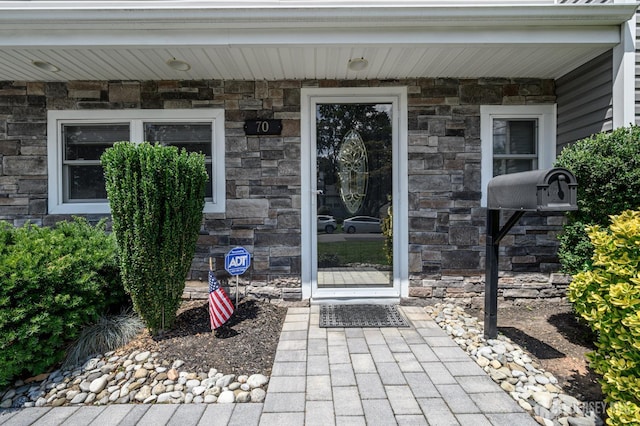 70 Overbrook Dr, Colonia, NJ 07067 - photo 2
