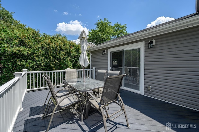 70 Overbrook Dr, Colonia, NJ 07067 - photo 29