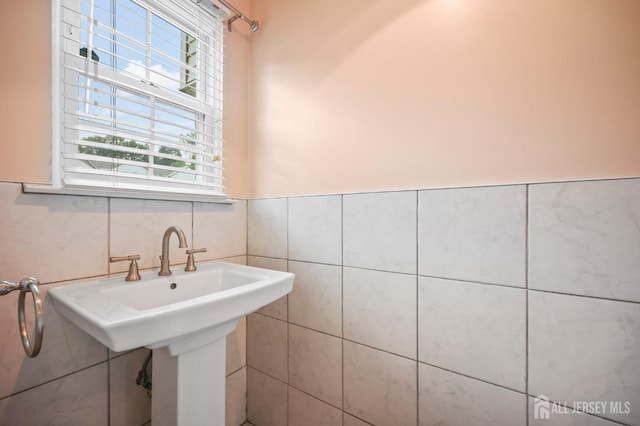835 Darlington Dr, Old Bridge, NJ 08857 - photo 15