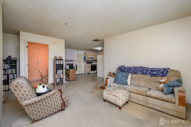 23 Newburgh Dr, Edison, NJ 08820 - living room with a textured ceiling