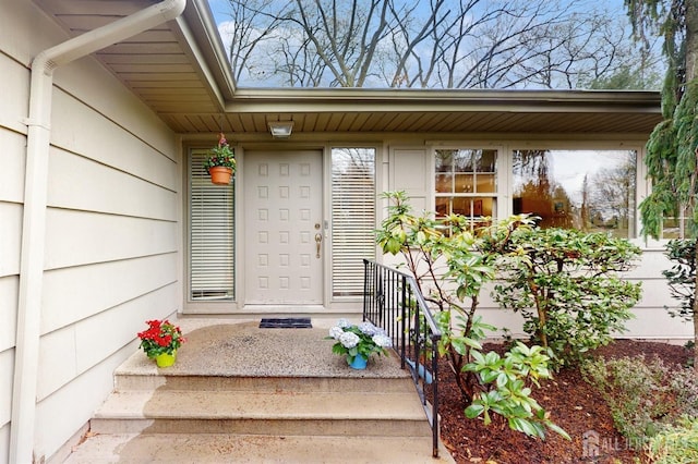 view of entrance to property