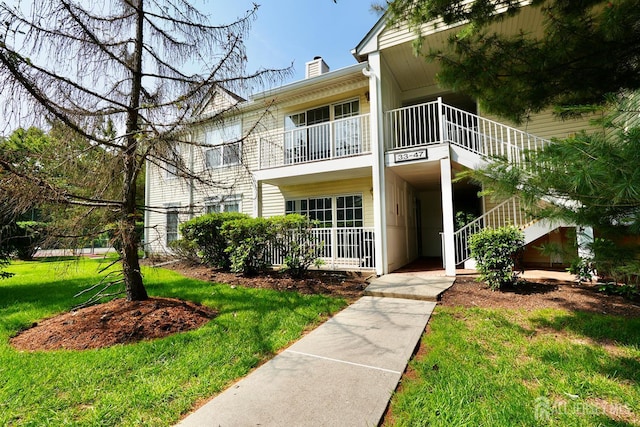 33 Rachel Ct, Franklin Twsp, NJ 08823 - view of building exterior featuring stairs