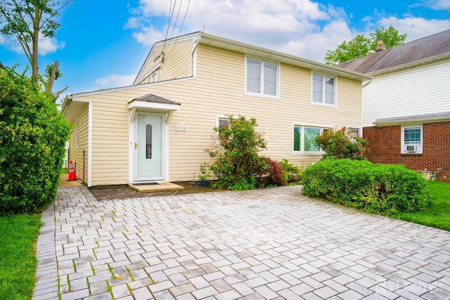 314 Benjamin Ave, Iselin, NJ 08830 - view of front of house featuring a patio