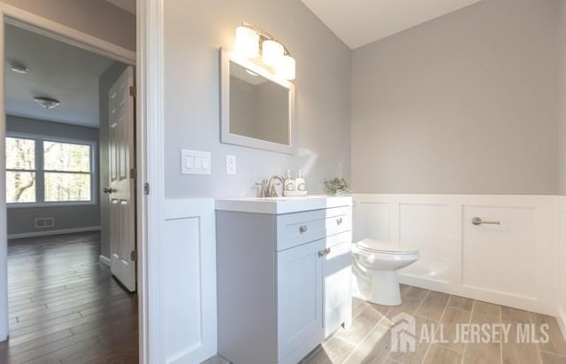 25 4th Pl, Piscataway, NJ 08854 - photo 7