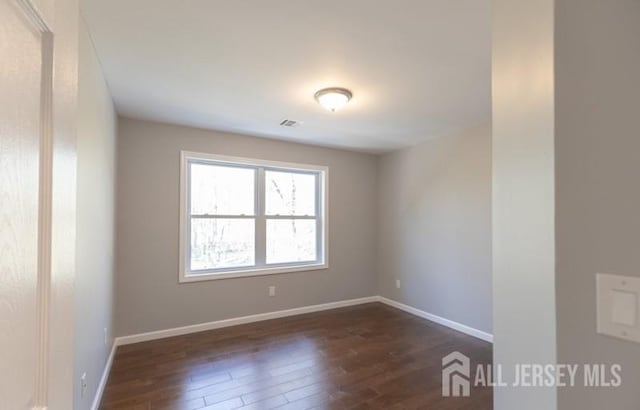 25 4th Pl, Piscataway, NJ 08854 - photo 13