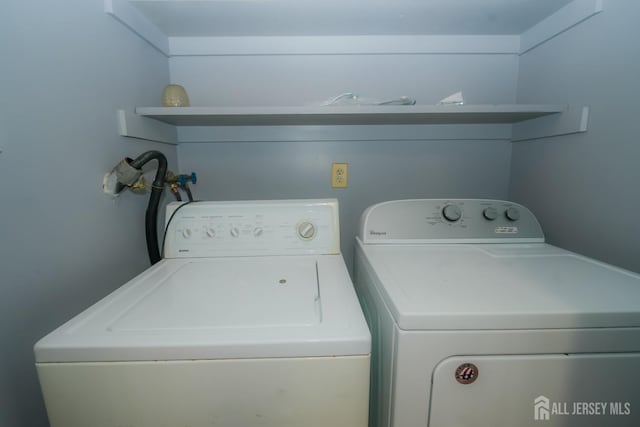 1308 Merrywood Dr, Edison, NJ 08817 - photo 57