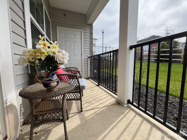 812 Stiller Ln, Monroe, NJ 08831 - view of balcony