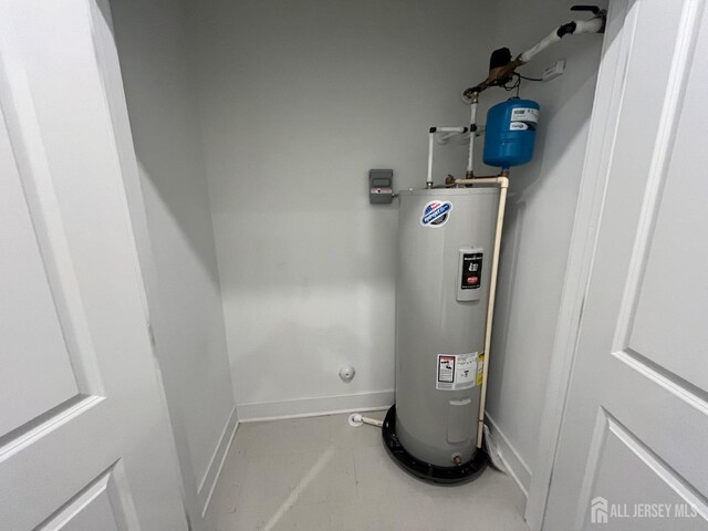 812 Stiller Ln, Monroe, NJ 08831 - utilities with water heater