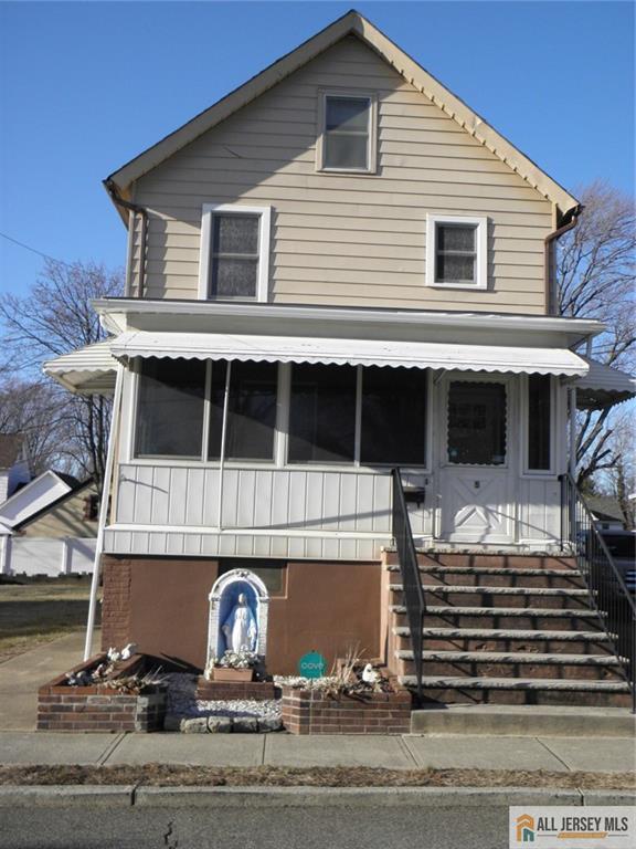 5 E Kupsch St, Sayreville, NJ 08872 - american foursquare style home with stairway
