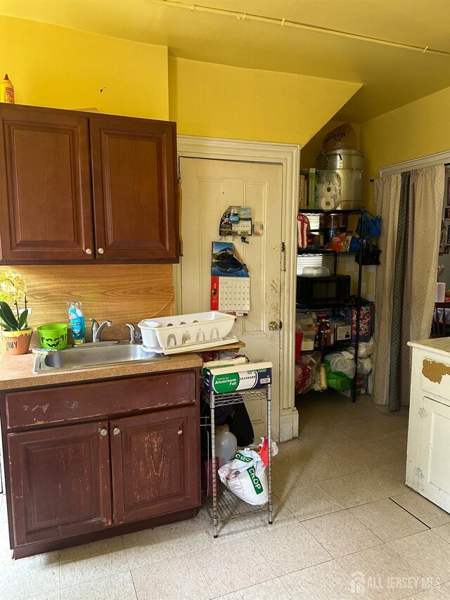 290 Redmond St, New Brunswick, NJ 08901 - photo 22