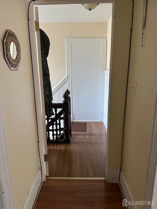 290 Redmond St, New Brunswick, NJ 08901 - hallway with wood finished floors