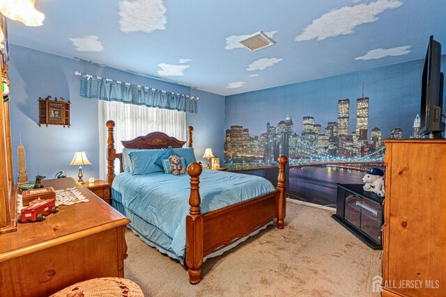 bedroom featuring carpet flooring