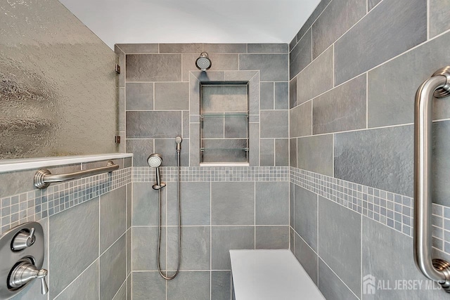 107 Sayre Dr, Plainsboro, NJ 08540 - full bathroom with a tile shower