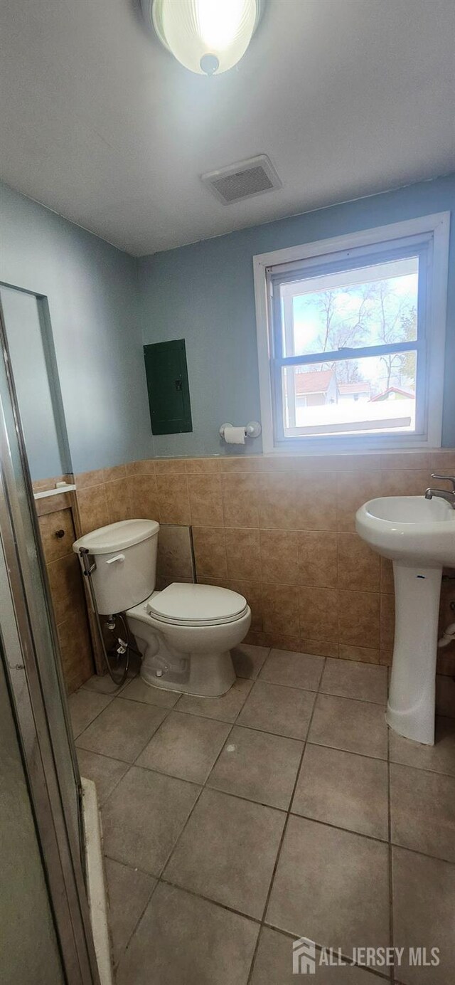 242 Hamilton Blvd, Piscataway, NJ 08854 - photo 22