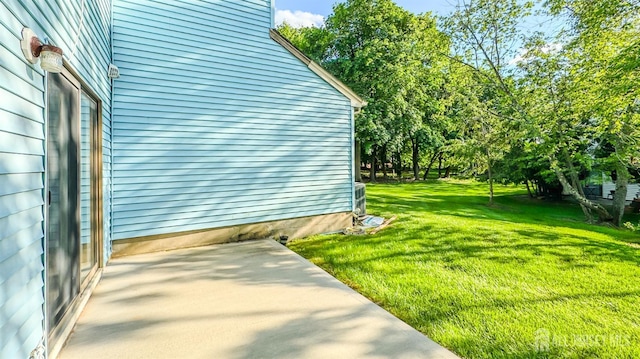 1204 Maplecrest Rd, Edison, NJ 08820 - view of green lawn with a patio area