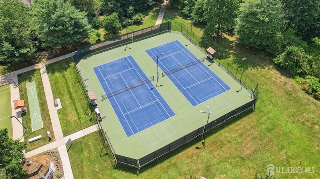 380 Windfall Ln, Franklin Twsp, NJ 08873 - photo 32