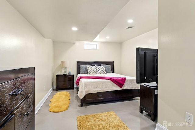 bedroom with recessed lighting, visible vents, baseboards, and concrete floors