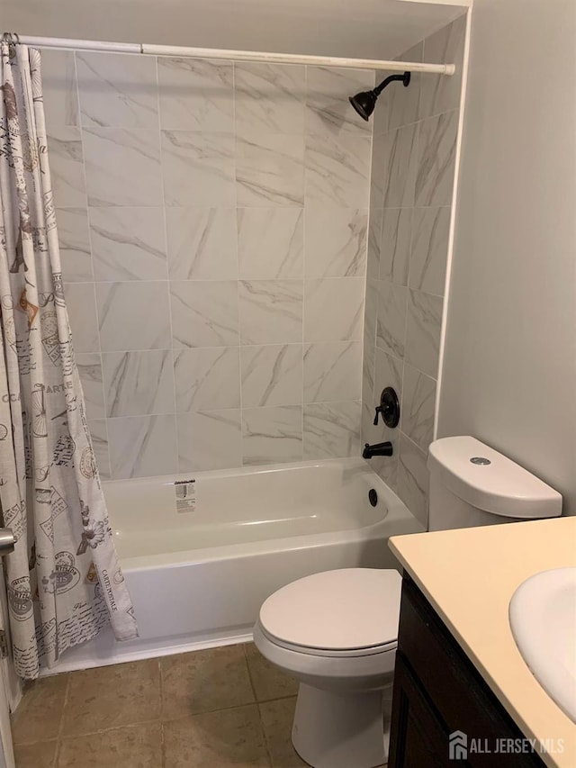 151 Wyndham Pl, Robbinsville, NJ 08691 - full bath with vanity and shower / bath combo