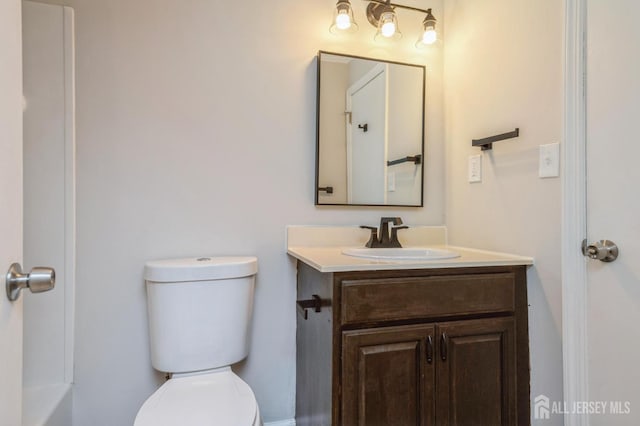 151 Wyndham Pl, Robbinsville, NJ 08691 - bathroom with vanity and a tub to relax in