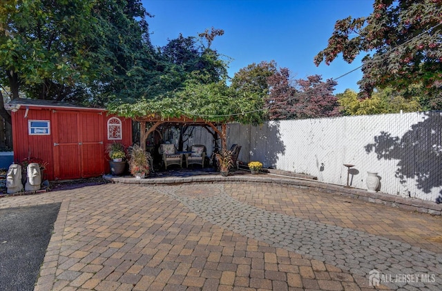 352 Parker Ave, South Amboy, NJ 08879 - fenced backyard with a patio