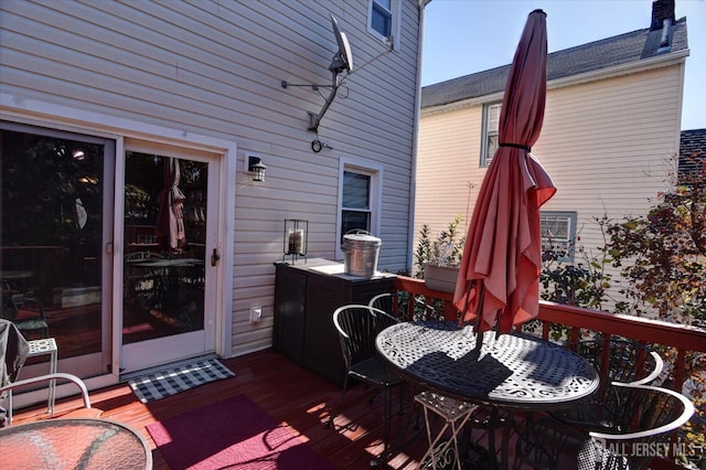 352 Parker Ave, South Amboy, NJ 08879 - view of wooden deck