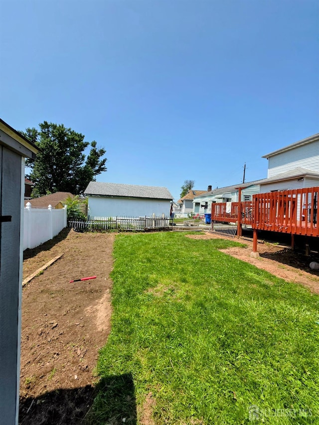 126 Holly St, Port Reading, NJ 07064 - view of yard with a deck