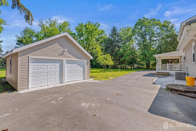 790 Ridge Rd, South Brunswick, NJ 08852 - view of detached garage