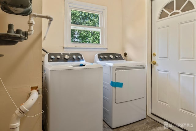 34 Hershey Rd, East Brunswick, NJ 08816 - washroom featuring washing machine and dryer