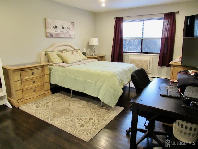 1029 Cricket Ln, Woodbridge Proper, NJ 07095 - bedroom featuring dark wood finished floors and a desk