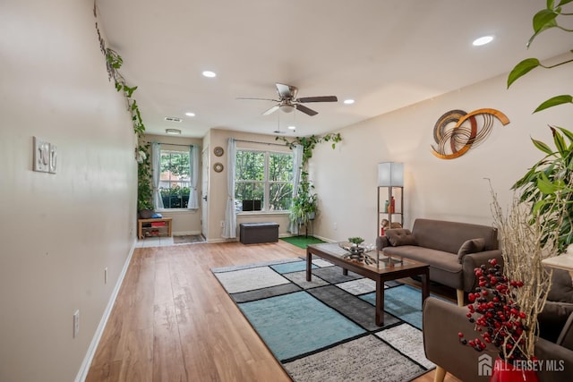 181 Windsong Cir E, Brunswick, NJ 08816 - living area with a ceiling fan, wood finished floors, baseboards, and recessed lighting
