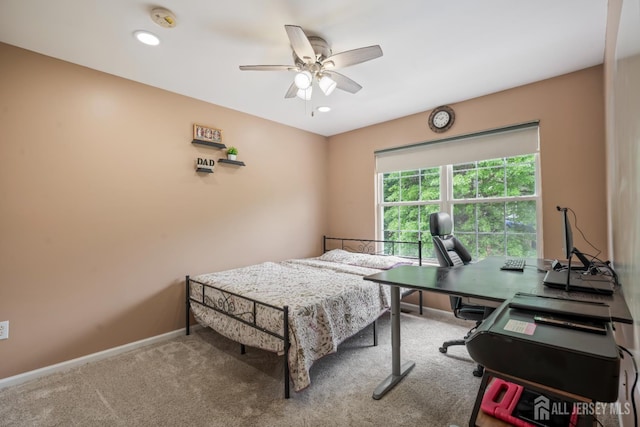 181 Windsong Cir E, Brunswick, NJ 08816 - carpeted bedroom featuring an office area, baseboards, ceiling fan, and recessed lighting