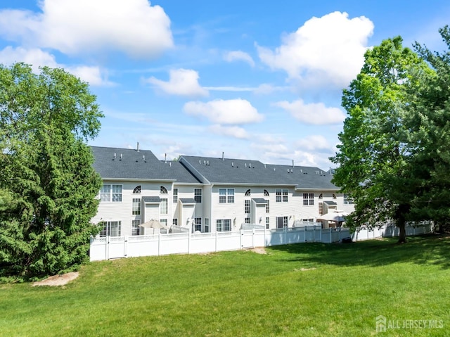 181 Windsong Cir E, Brunswick, NJ 08816 - rear view of house