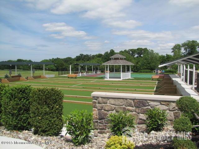 7 Riviera Dr, Monroe, NJ 08831 - photo 32