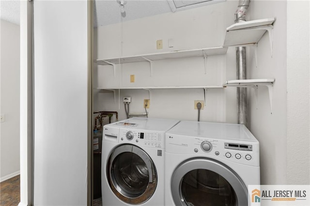 747 Marlton Rd Unit 747A, Monroe, NJ 08831 - laundry area featuring separate washer and dryer