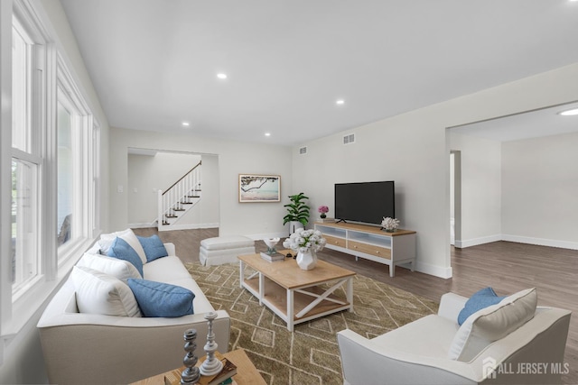 18 Heritage Dr, Edison, NJ 08820 - living area featuring wood finished floors, stairway, recessed lighting, and baseboards