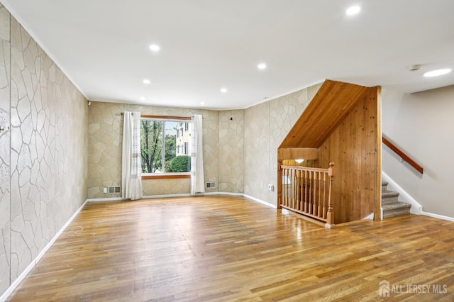 306 Holly Dr, Perth Amboy, NJ 08861 - photo 6