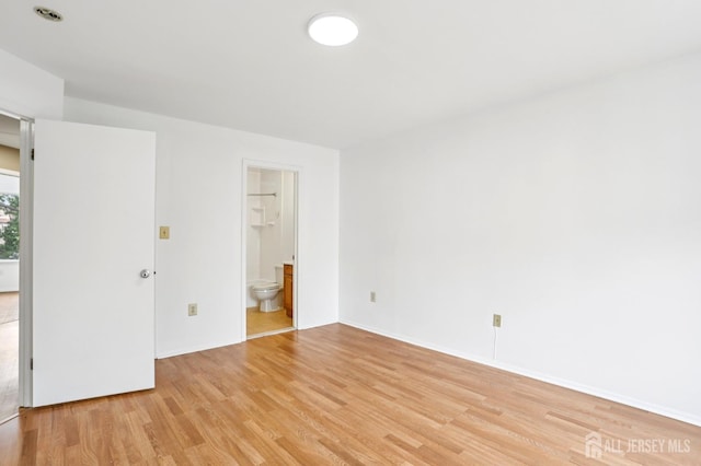 306 Holly Dr, Perth Amboy, NJ 08861 - photo 19