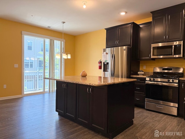 307 Dickson Ct, Highland Park, NJ 08904 - photo 5