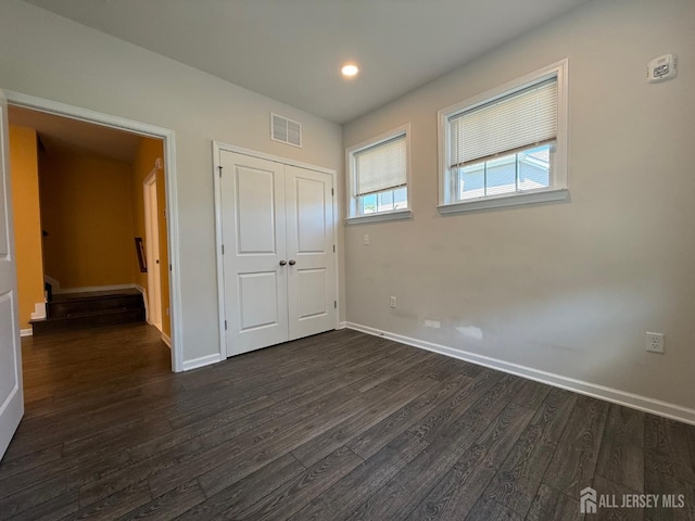 307 Dickson Ct, Highland Park, NJ 08904 - photo 9
