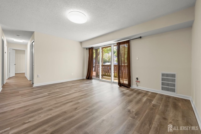 1211 Aspen Dr, Plainsboro, NJ 08536 - photo 2